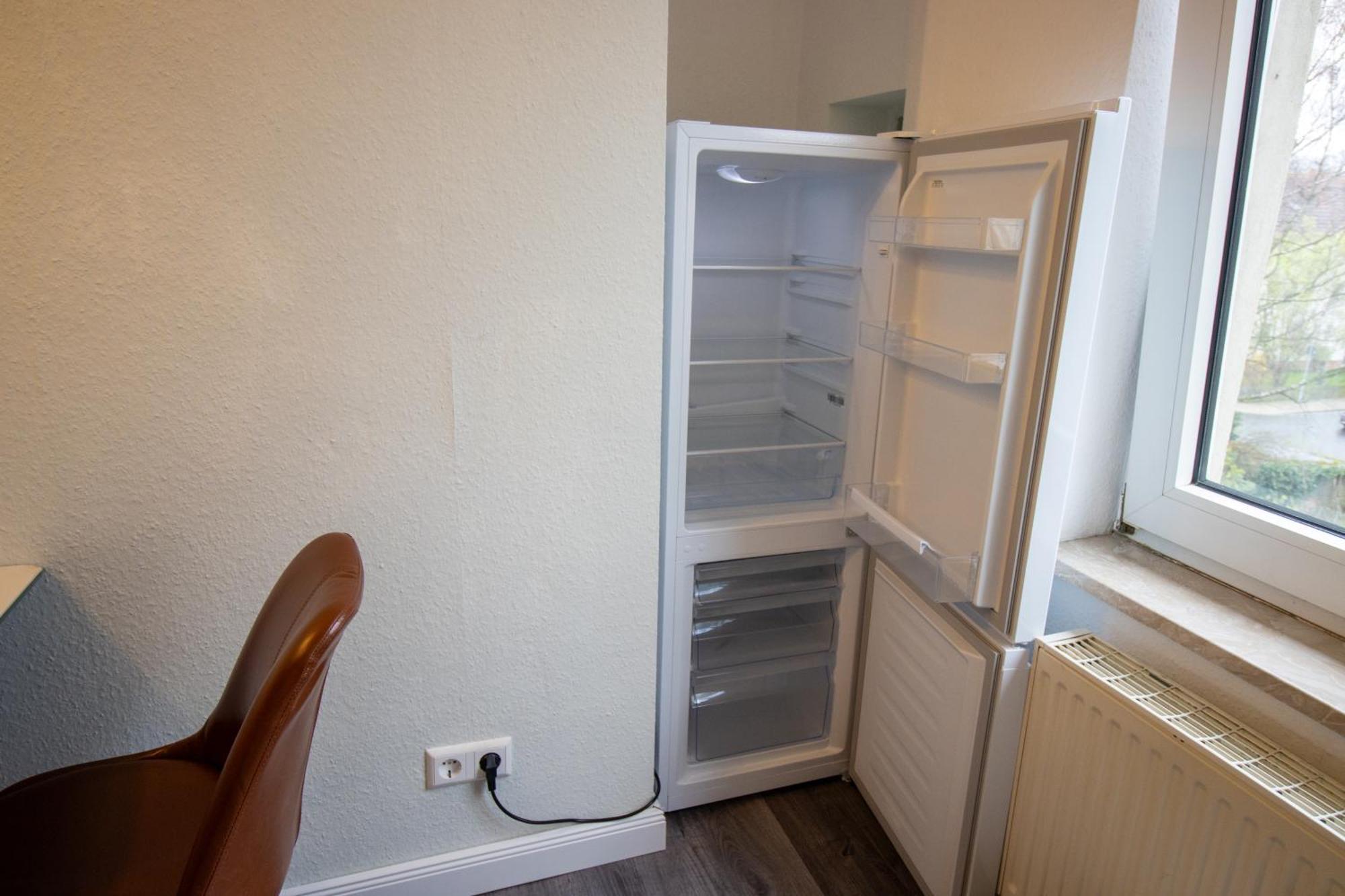 Wohnung Fuer 5 Gaeste Grosse Kueche Messe- Und Citynah Hannover Luaran gambar
